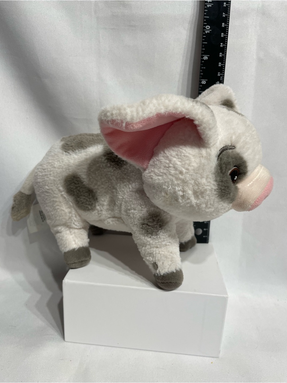 authentic Disney Store Pua plush toy from the movie Moana